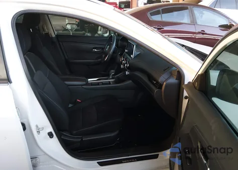 2022 Nissan Sentra Sv Xtronic Cvt z USA, uszkodzony, nr VIN 3N1AB8CVXNY269319